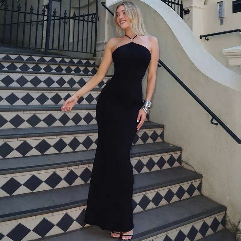 שמלת מקסי קולר גב פתוח בעיטור אבזם - שאנל