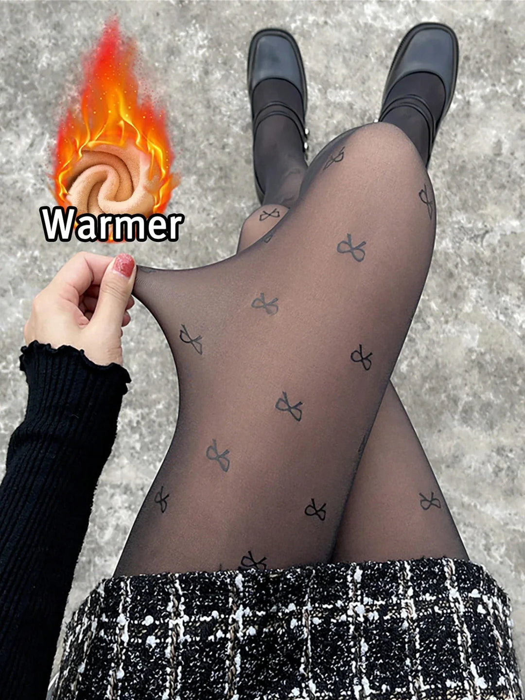 Thermal tights with bow design