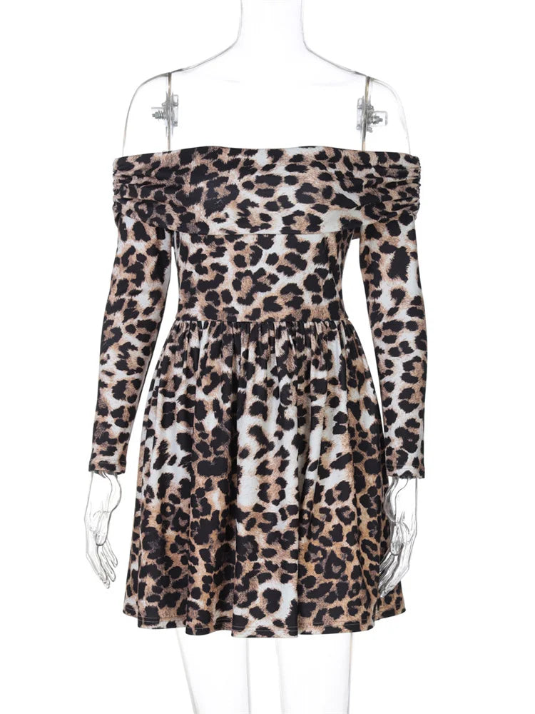 שמלת מיני בגזרת A כתפיים חשופות - האריסון