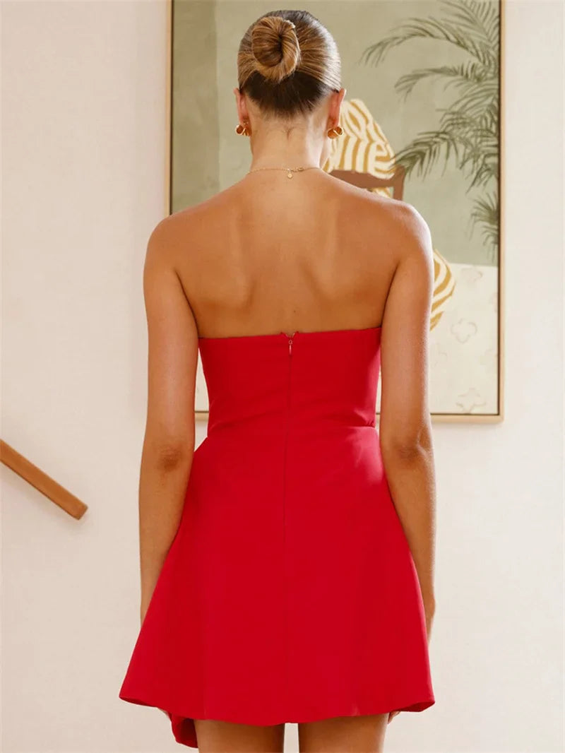 שמלת מיני סטרפלס בעיצוב קיפולים - מלודי