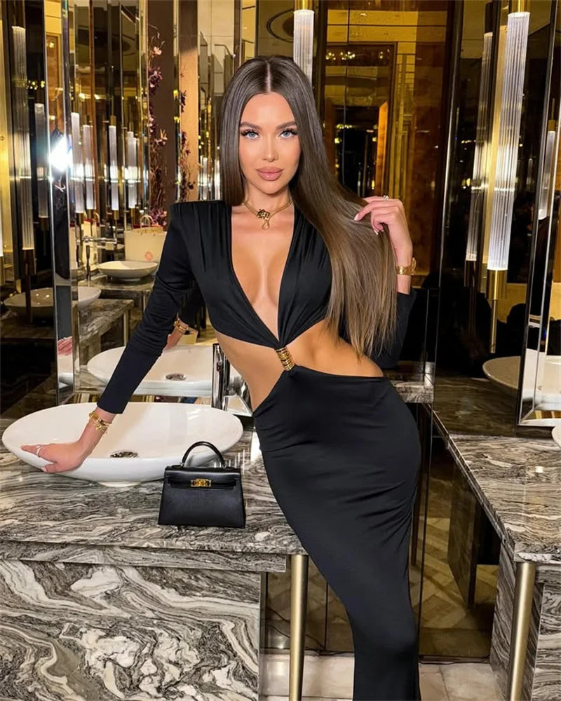 שמלת מקסי בעיצוב פתוח בגב ובמותן בעיטור אבזם - לירז