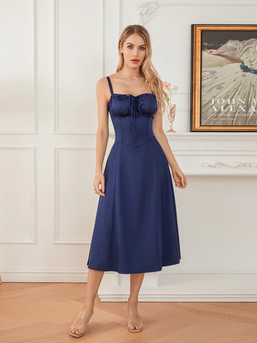 שמלת מידי קיצית בעיצוב כפרי בעיטור שסע - אלדורי