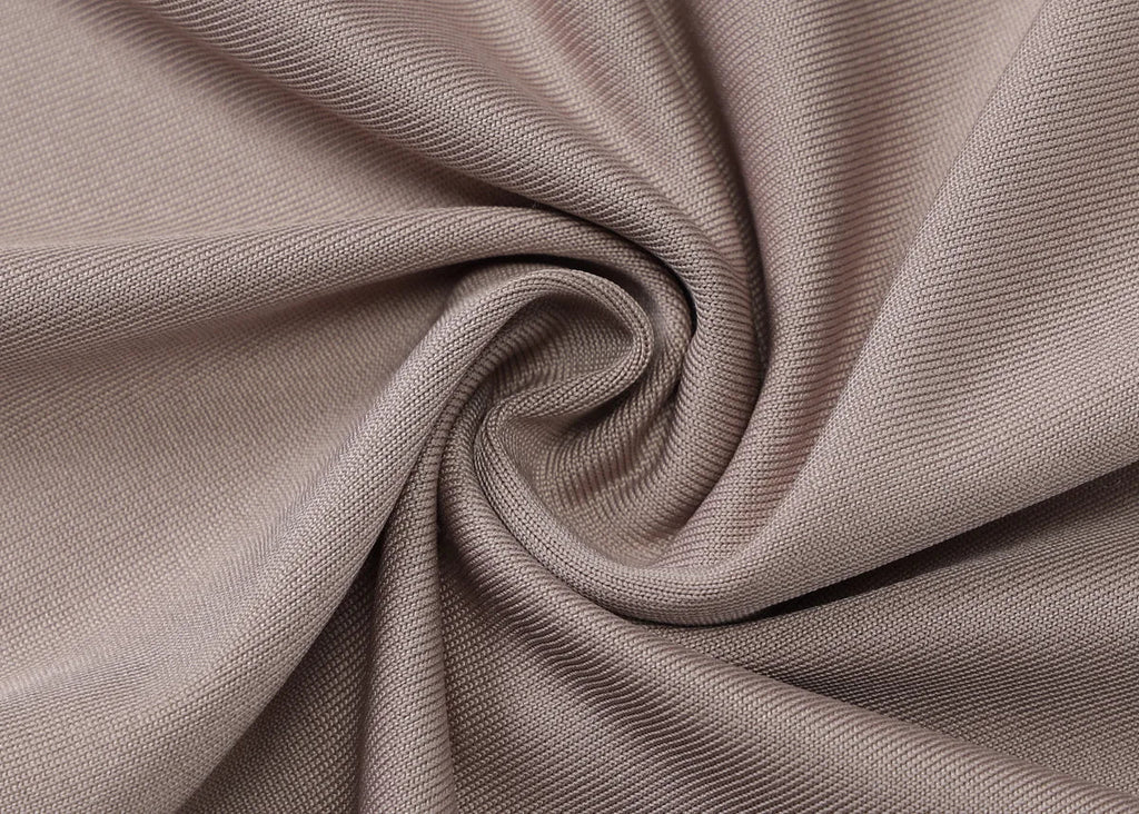 שמלת מיני צווארון נופל בעיצוב רשת זרקונים מנצנצים כיווצים בישבן קשירה בצוואר - Linda