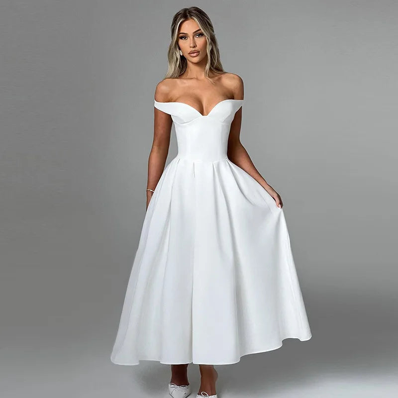 שמלת מקסי בגזרת A כתפיים חשופות גב פתוח - אל