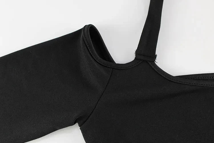 סט שני חלקים בעיצוב פתחים טופ קולר ומכנס פדלפון - סטייס