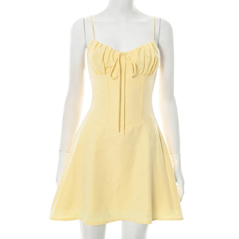 שמלת מיני בגזרת A קשירה בגב להצמדה במותן - נאלה