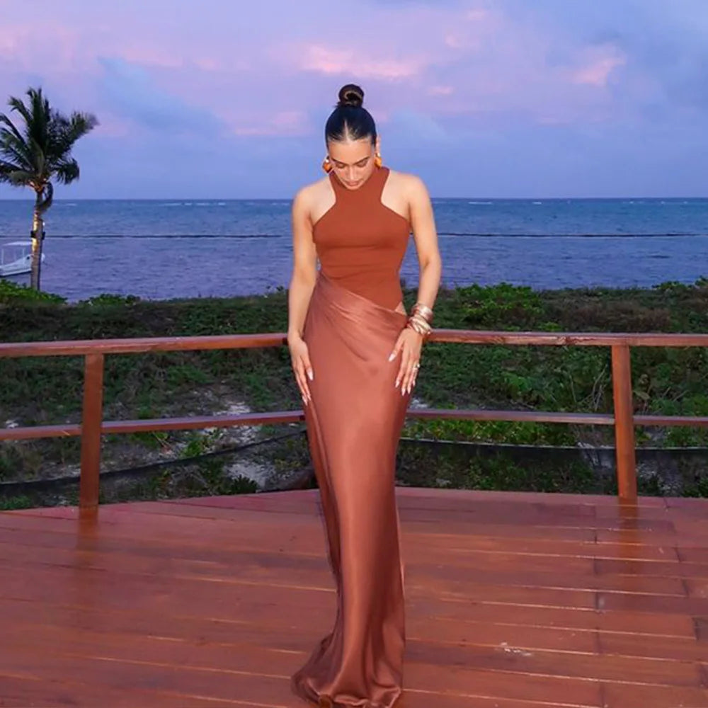 שמלת מקסי בעיצוב בגד גוף צמוד וחצאית סאטן - מריס