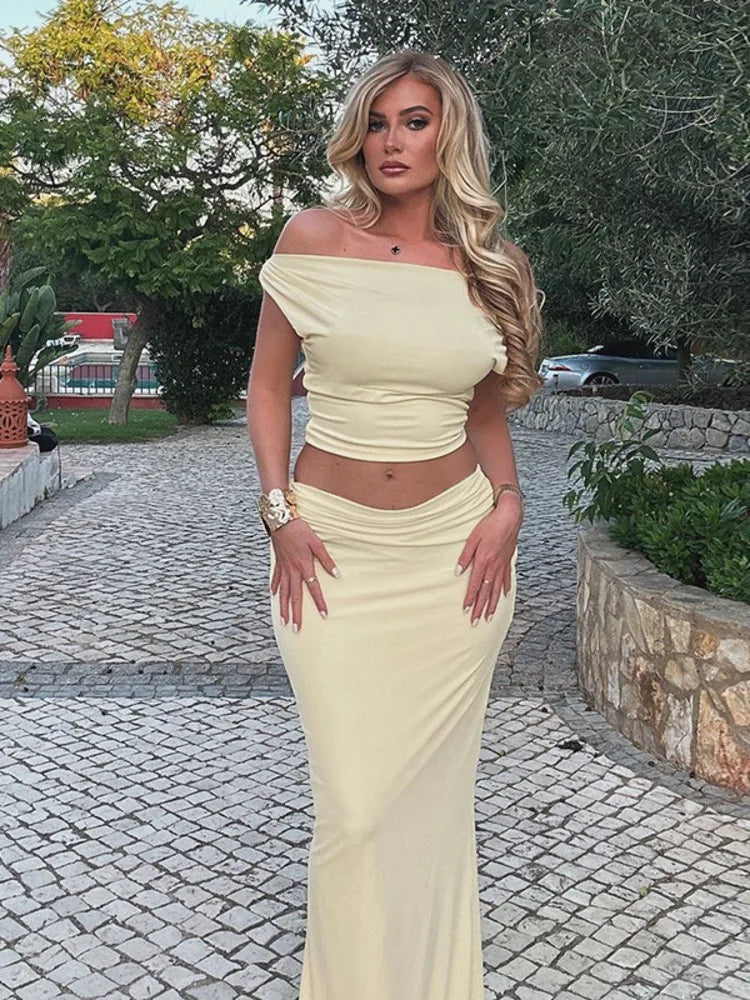 Two-piece set, maxi skirt and off-shoulder top - Yanai