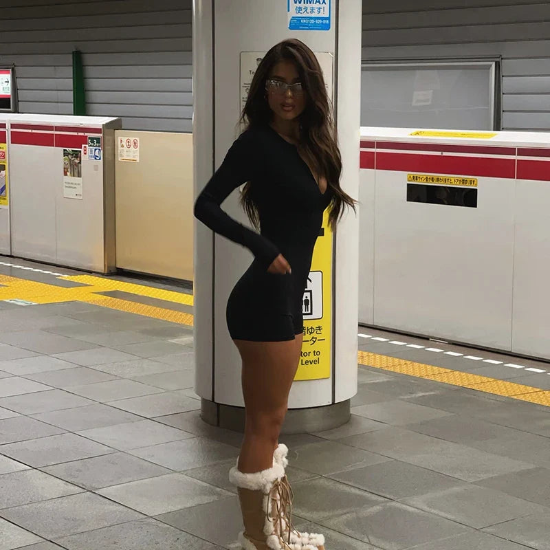 אוברול צמוד קצר בד מחטב סגירת רוכסן קדמי - Nina