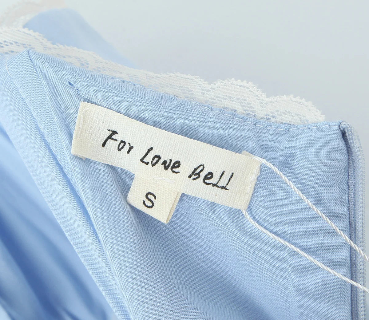 שמלת מיני סאטן בגזרת A בעיטור טול - Julissa