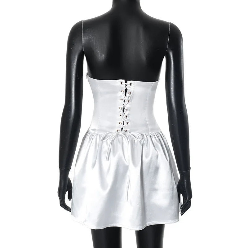 שמלת מיני סטרפלס סאטן קשירות בגב - מילי