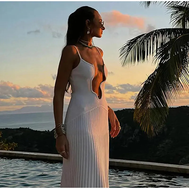 שמלת מקסי חוף מחשוף מעוצב עמוק - אריאל