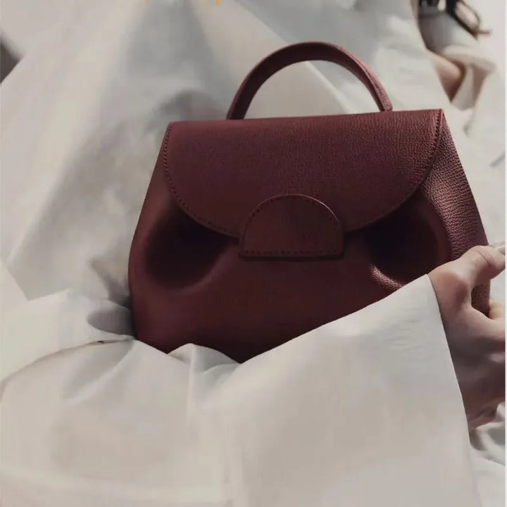 Leather bag with classic design