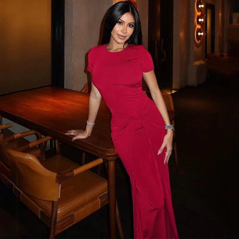 שמלת מקסי כיווצים בעיצוב קרוס - שיילה