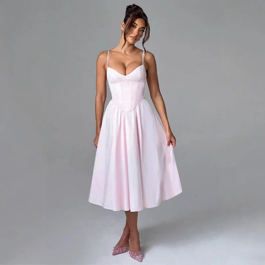 שמלת מידי בגזרת A בעיצוב קלאסי - Nataly