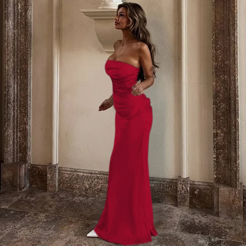 שמלת מקסי סטרפלס בעיצוב קיפולים - נסיה