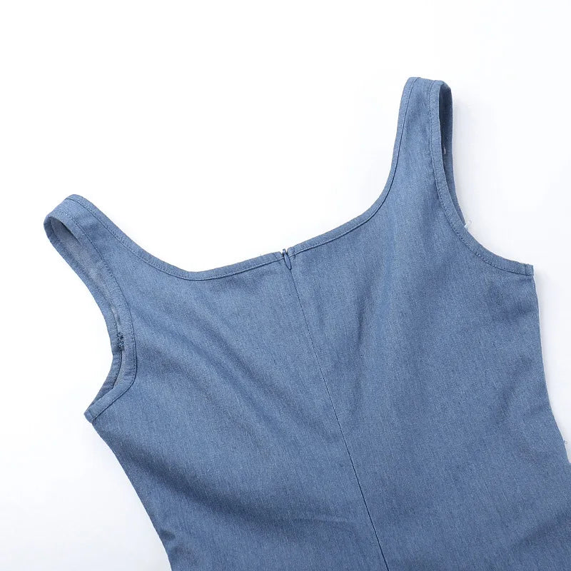 שמלת מיני ג'ינס בעיצוב מחוך בעיטור פרח - פריאל