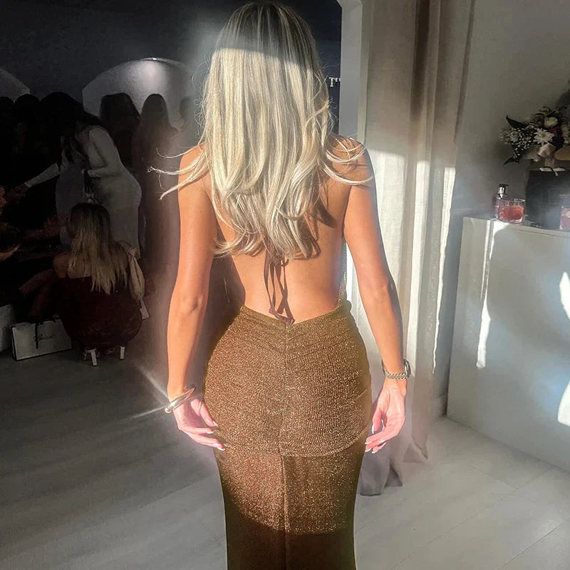 שמלת מקסי נצנצים צווארון נופל בעיצוב קיפולים - Angela