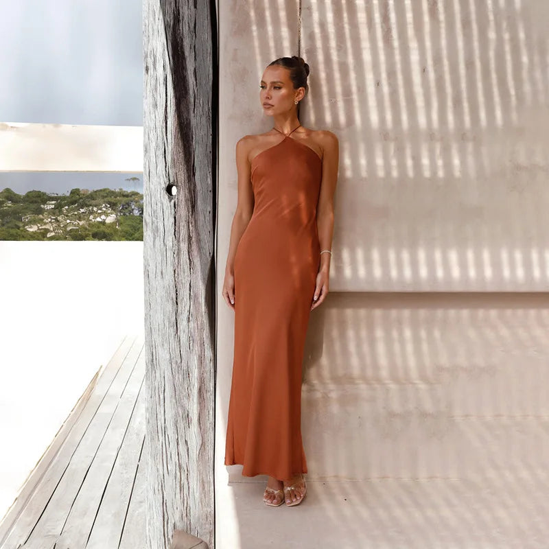 שמלת מקסי סאטן אלגנטית - קלייר