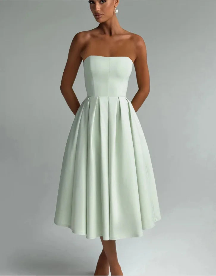 שמלת מידי סטרפלס בגזרת A - ארייא