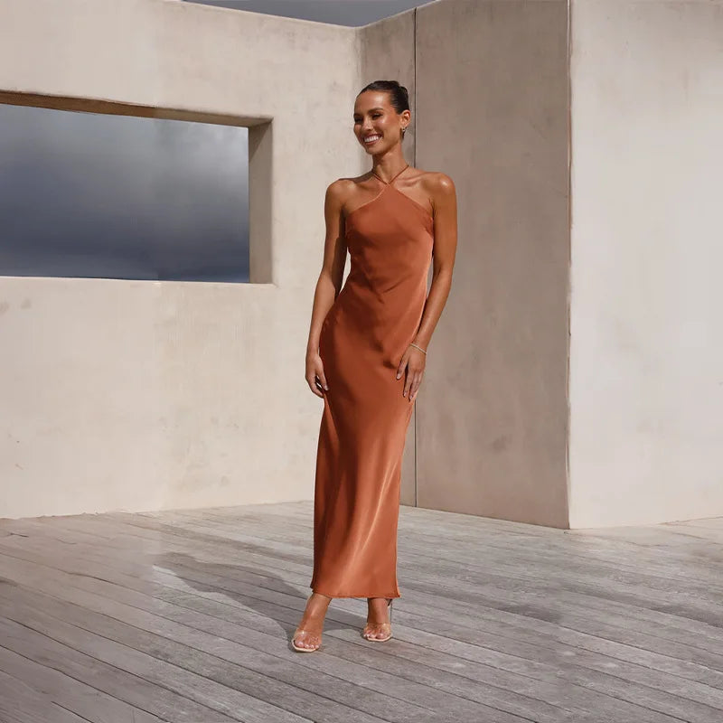 שמלת מקסי סאטן אלגנטית - קלייר