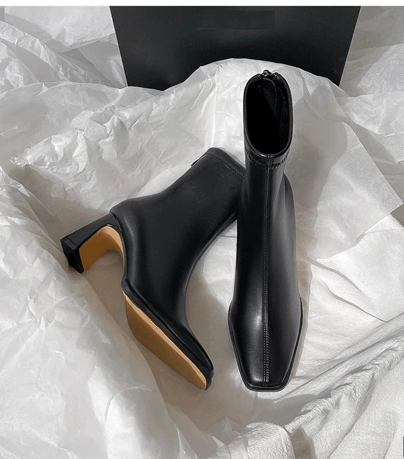 מגפי עקב דמוי עור -מיי