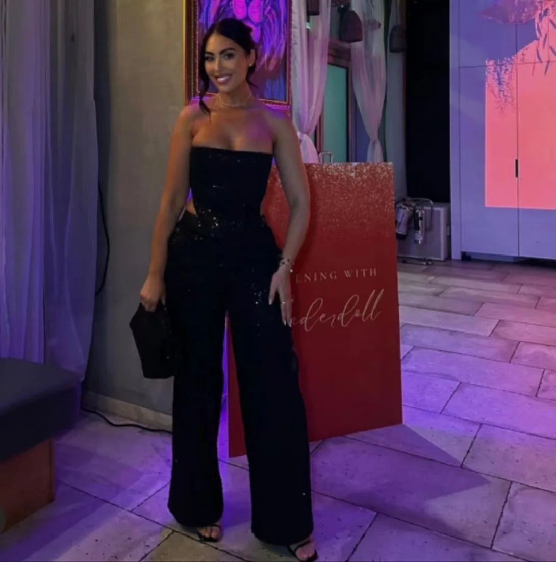 חליפת דנים 2 חלקים מנצנצת בעיטור פייטים טופ סטרפלס וחצאית מיני / מכנסיים גזרה נמוכה - ג'יי