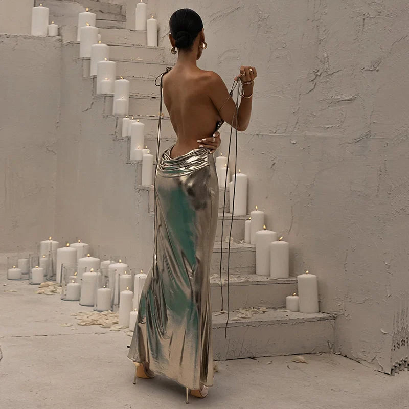 שמלת מקסי בגוון ברונזה מטאלי בעיצוב קשירה בכתפיות גב פתוח - ננסי