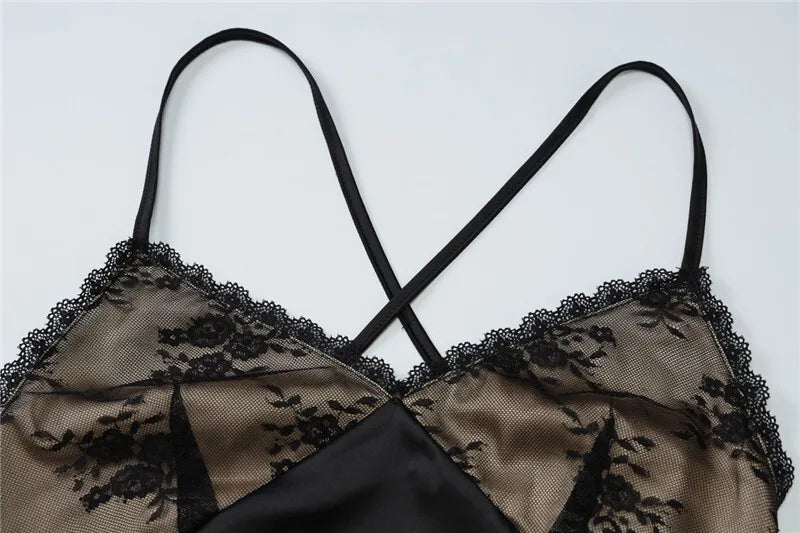 שמלת מקסי סאטן בעיטור תחרה וצעיף תואם גב פתוח - ליזט