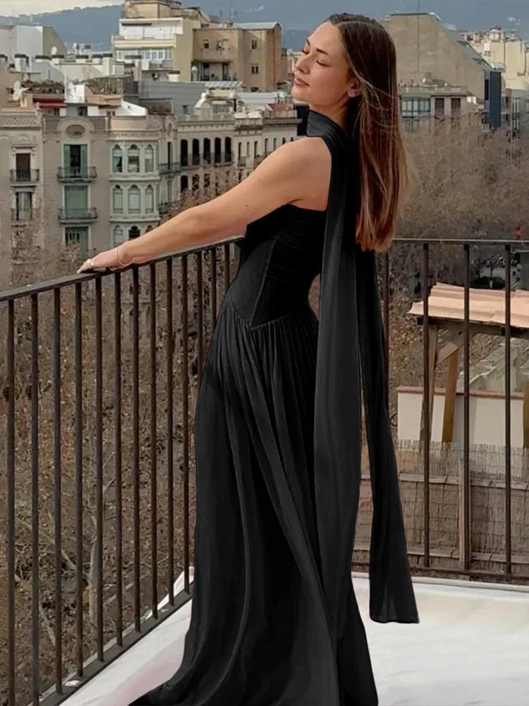 שמלת מקסי סטרפלס שיפון בעיצוב כיווצים בעיטור צעיף תואם - מיה