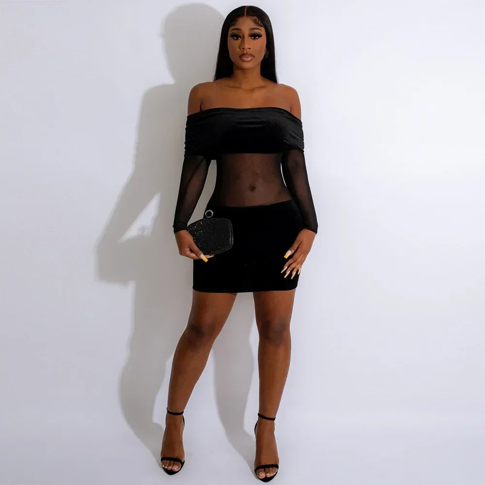 שמלת מיני קטיפה כתפיים חשופות בעיצוב רשת - שריאל