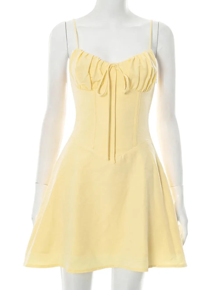 שמלת מיני בגזרת A קשירה בגב להצמדה במותן - נאלה