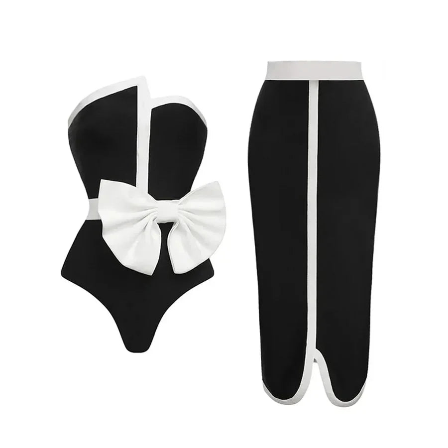 בגד ים סטרפלס שלם בעיצוב יוקרתי אסימטרי בעיטור פפיון בשילוב חצאית תואמת בצבעי מונוכרום - גבריאלה