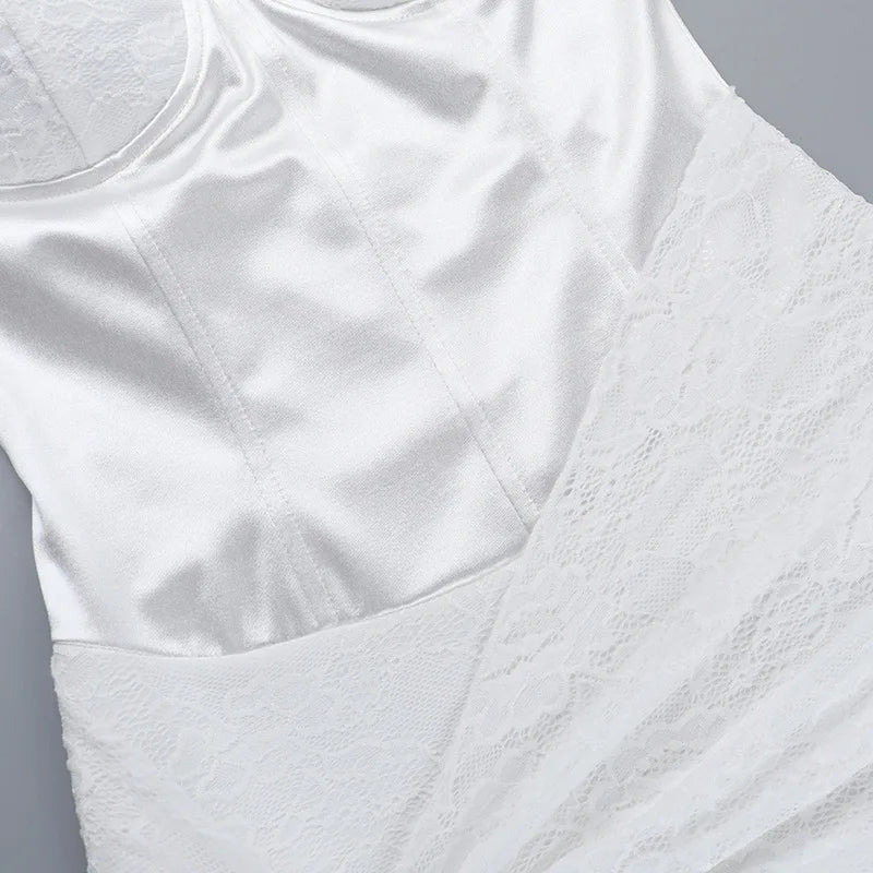 שמלת מיני סטרפלס בעיטור תחרה - מריאן