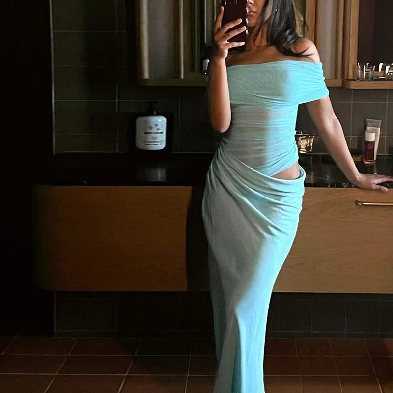 שמלת מקסי כיווצים בעיצוב רשת וכתפיים חשופות - קשת