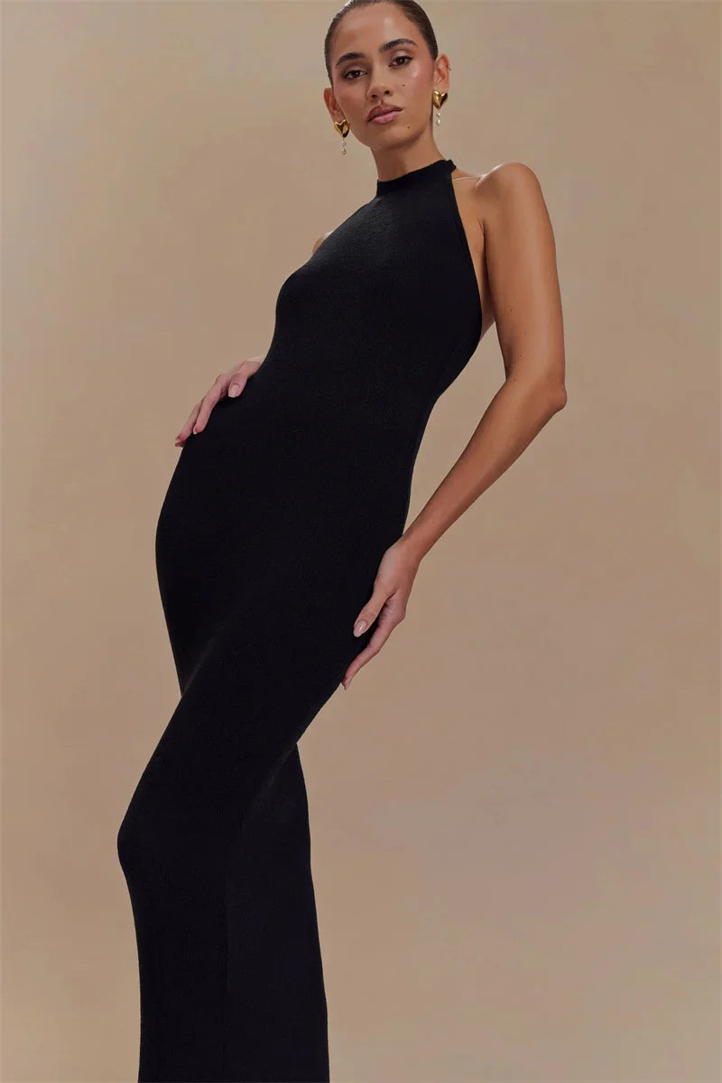 שמלת מקסי קולר קשירה בצוואר בעיצוב גב פתוח וגלים - מאקסימה