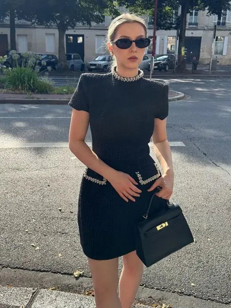 שמלת מיני אלגנטית שרוול קצר/ארוך סגנון מחויט בד ארוג בעיטור נצנצים ופנינים - Lucia