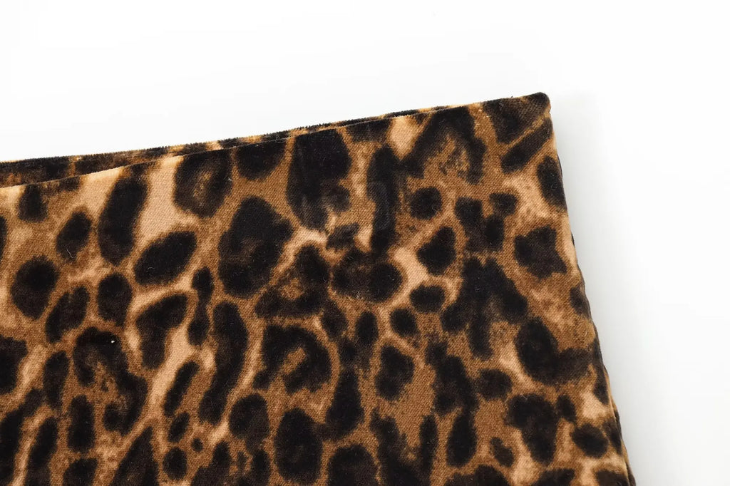 חליפת שני חלקים מחויטת מנומרת חצאית מיני ובלייזר - TAY