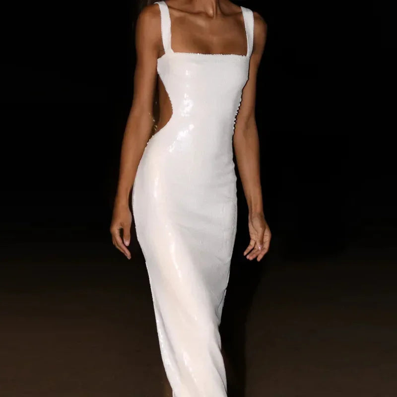 שמלת מקסי פייטים בעיצוב גב ומותן פתוח - Catalina