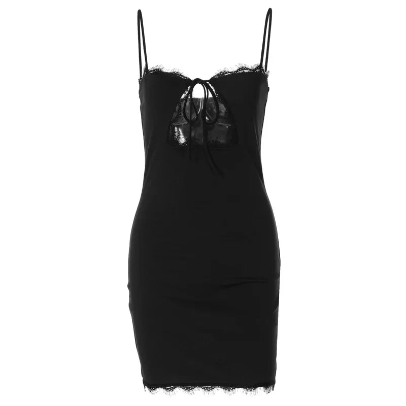 שמלת מיני בעיטור תחרה קשירה בחזה - MILA