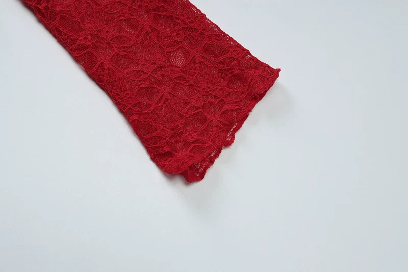 שמלת מיני תחרה בעיטור שרוולון תואם - אלירז