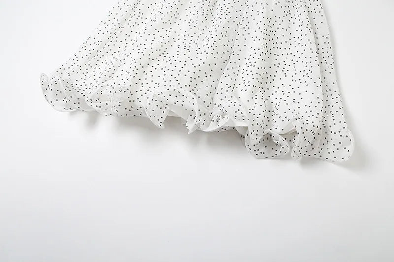 שמלת מיני סטרפלס מלמלה בעיצוב מחוך בעיטור נקודות וצעיף תואם - מיליה