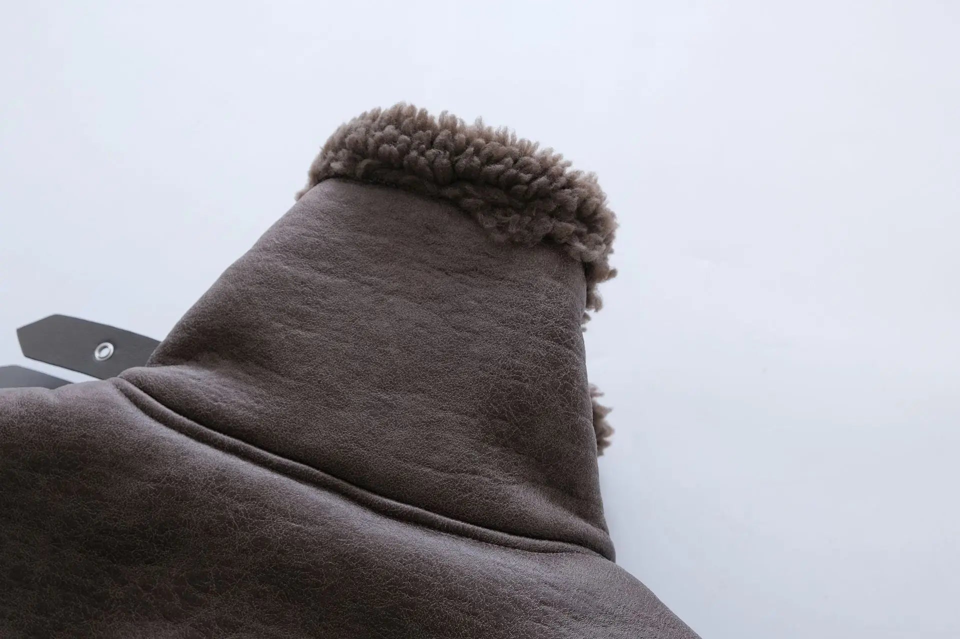 מעיל עור פרווה פנימית - אריק