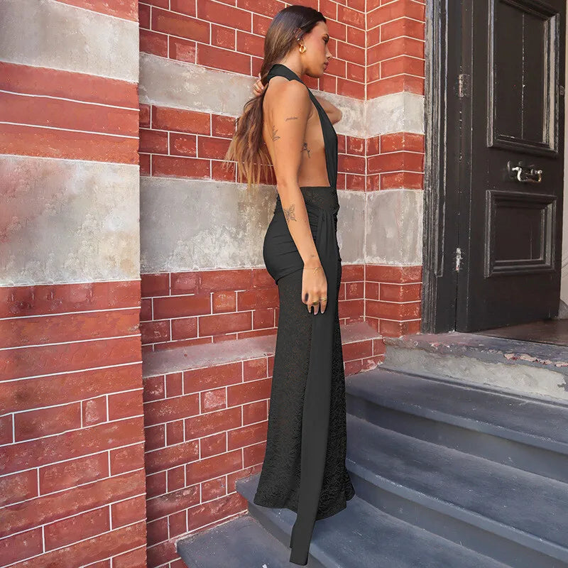 שמלת מקסי כיווצים בעיצוב גב פתוח ומחשוף עמוק בעיטור תחרה ושובל - מריאל