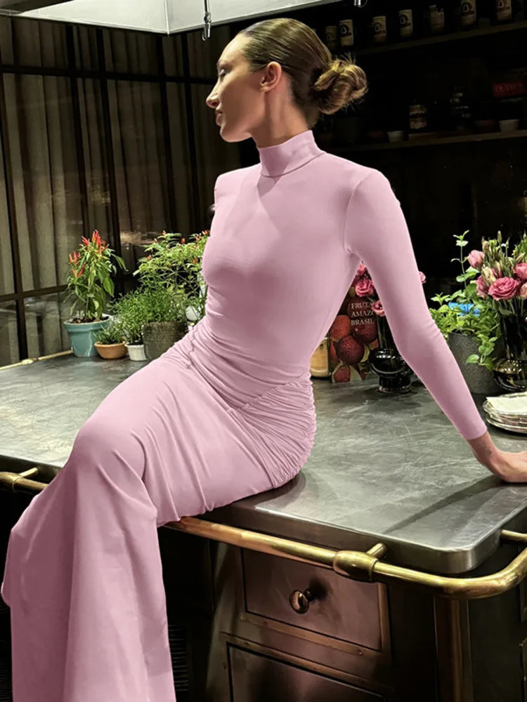 שמלת מקסי גולף בעיטור כיווצים - ורדית