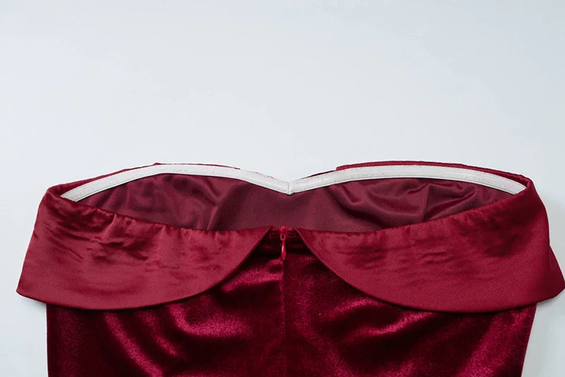 שמלת מיני סטרפלס קטיפה - דורין