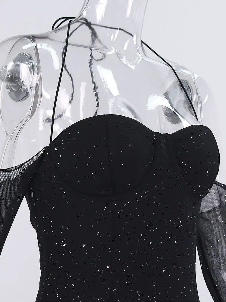 שמלת מיני נצנצים בעיצוב כתפיים חשופות ושרוולי רשת - Barbara