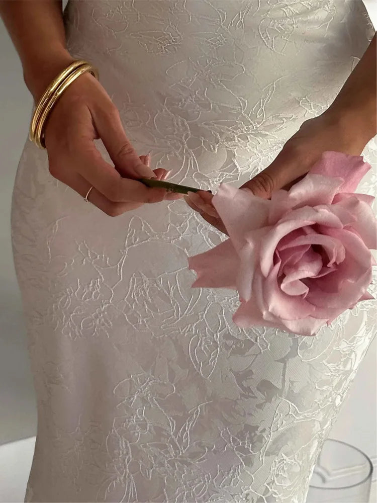 שמלת מקסי בעיצוב קשירה בכתפיות בעיטור רקמת איורי פרחים - לנואלה