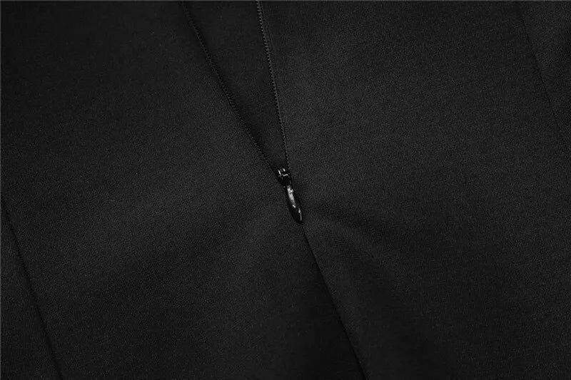 שמלת מיני בגזרת A כתפיים חשופות בעיטור כפתורים - מיליאן