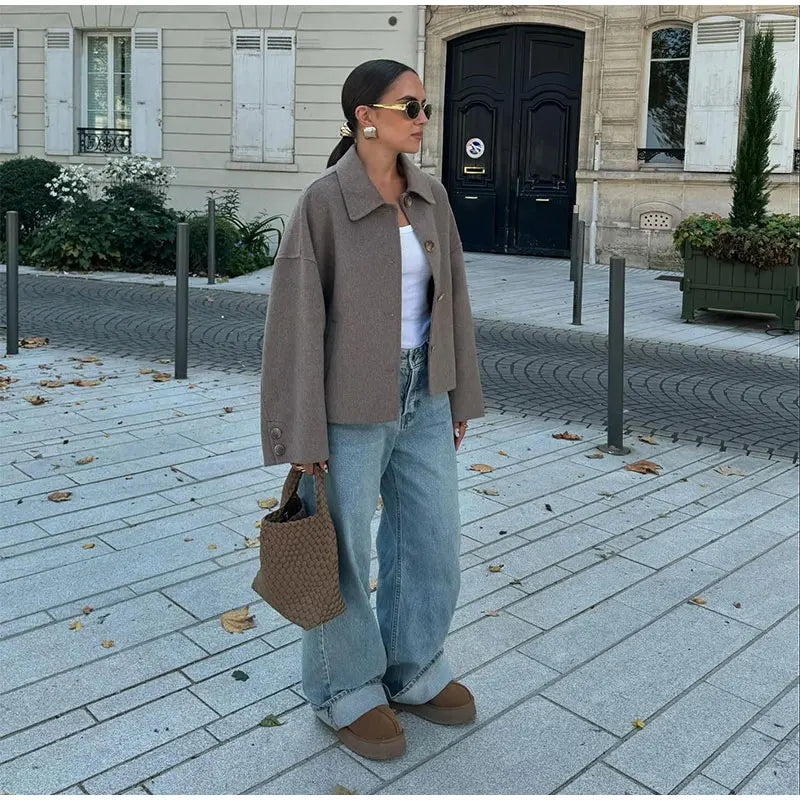 ג'קט צמר קצר בעיטור כפתורים - ג'יימס